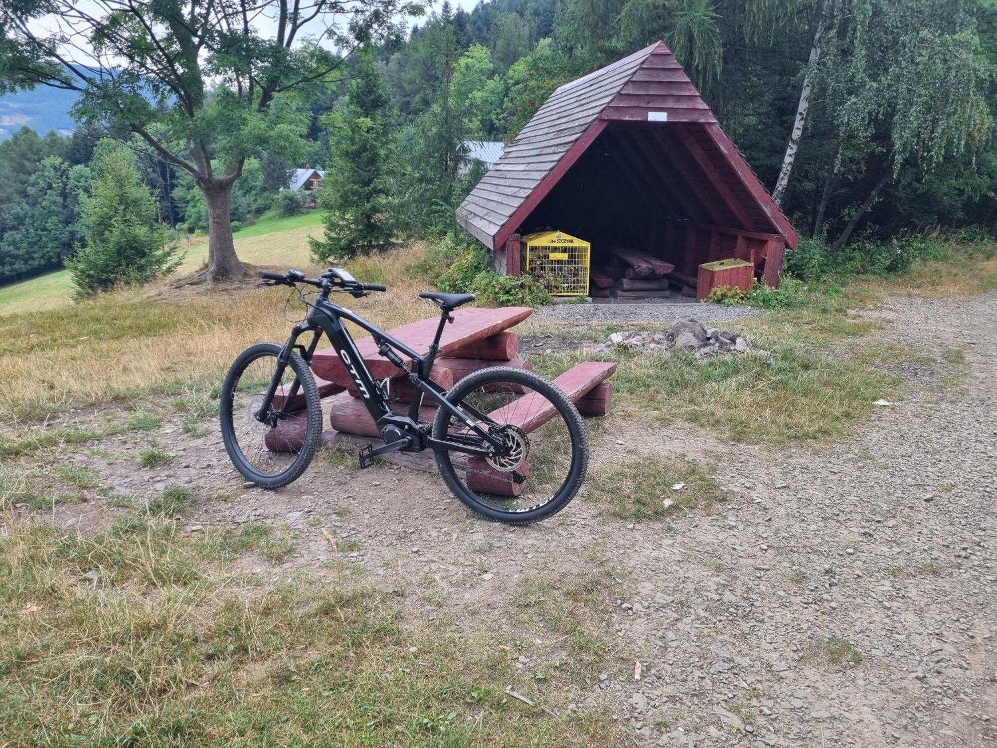 Apartament Elbrus Czyrna Szczyrk Wypozyczalnia Rowerow E-Bike Czyrna Szkola Narciarska & Wypozyczalnia Ski Serwis Exterior photo